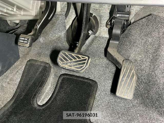 Suzuki WAGON R 2013-07 7227248-19