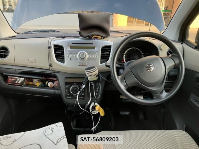Suzuki WAGON R 2013-07 7215881-15