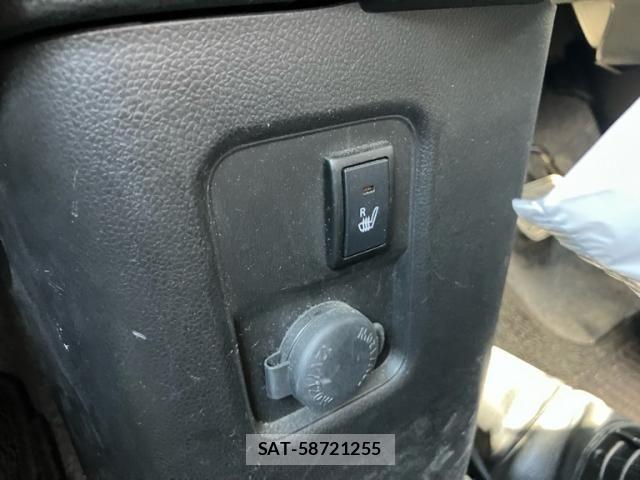 Suzuki WAGON R 2018-06 7227273-18