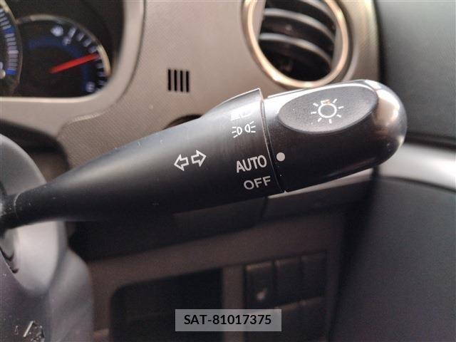 Suzuki WAGON R 2012-06 7227232-28