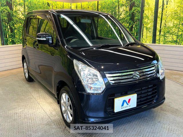 Suzuki WAGON R 2013-08 7215882-14