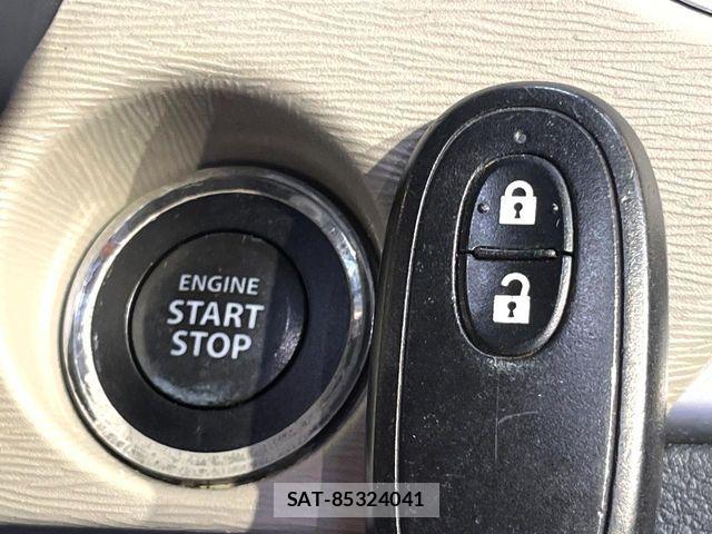 Suzuki WAGON R 2013-08 7215882-5