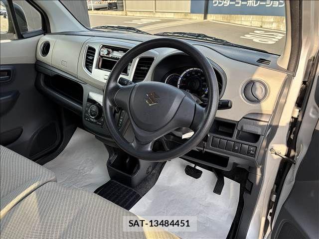 Suzuki WAGON R 2013-06 7227245-12