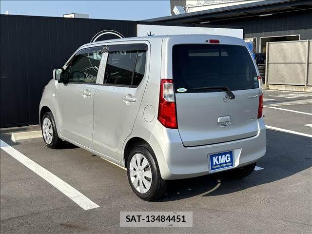 Suzuki WAGON R 2013-06 7227245-5