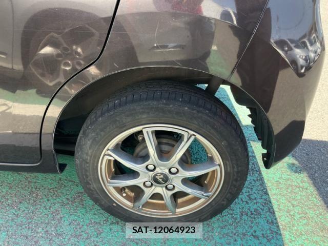 Suzuki WAGON R 2014-09 7227255-8