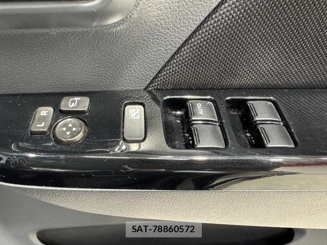Suzuki WAGON R 2014-06 7227256-29