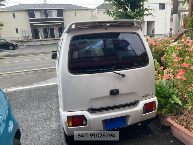 Suzuki WAGON R 1997-01 7227202-2