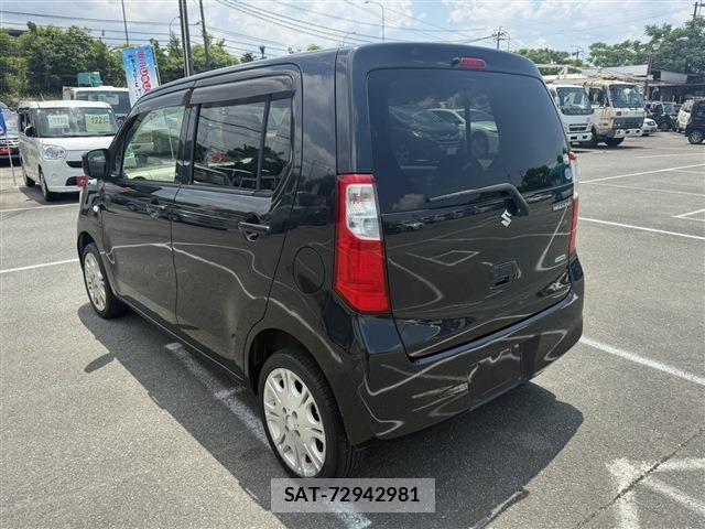 Suzuki WAGON R 2015-04 7227257-8