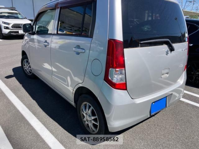 Suzuki WAGON R 2010-02 7227225-5