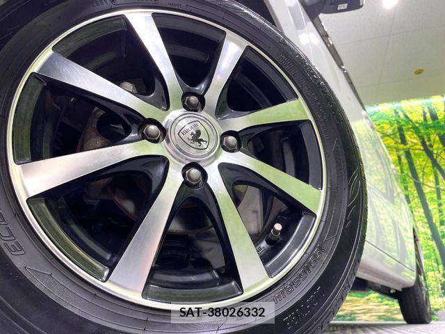 Suzuki WAGON R 2011-06 7215748-12
