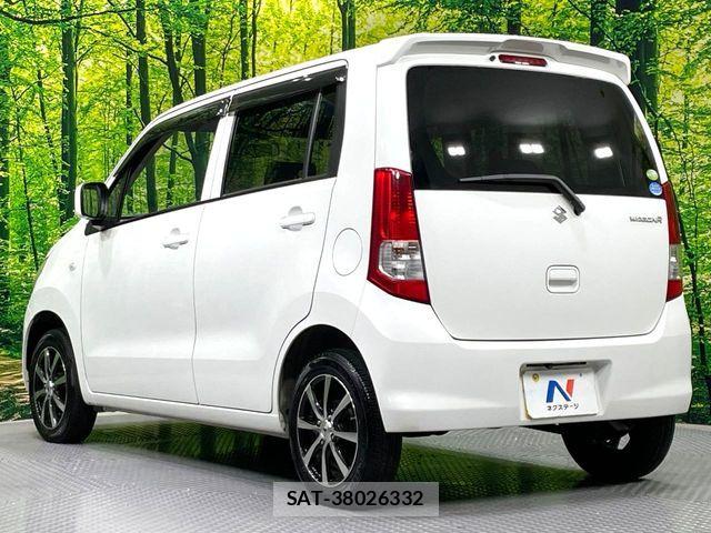 Suzuki WAGON R 2011-06 7215748-16