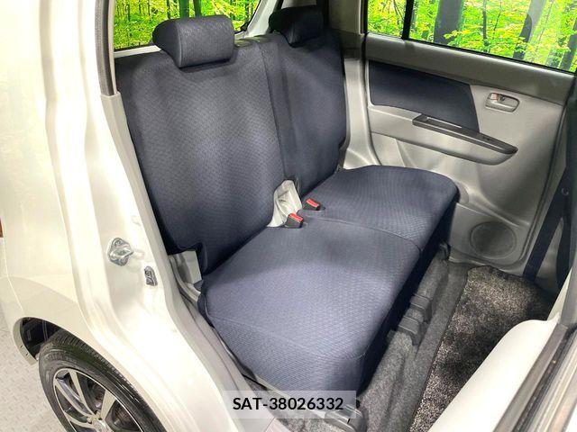 Suzuki WAGON R 2011-06 7215748-8