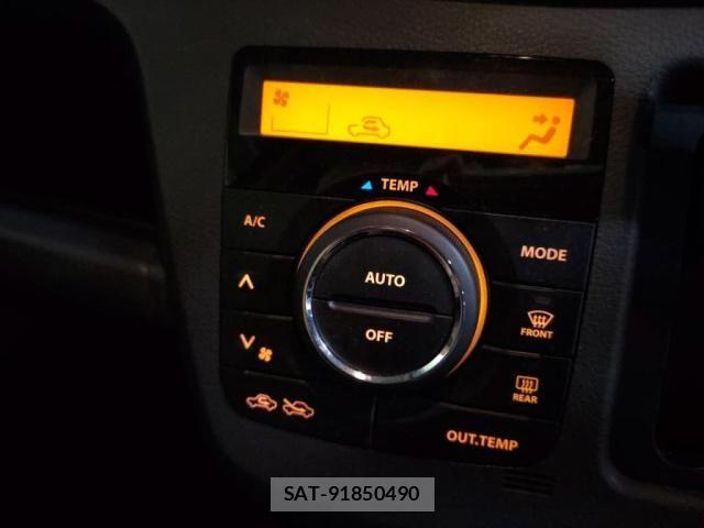 Suzuki WAGON R 2013-08 7215884-16