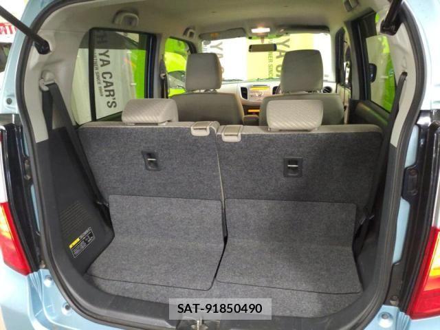 Suzuki WAGON R 2013-08 7215884-24