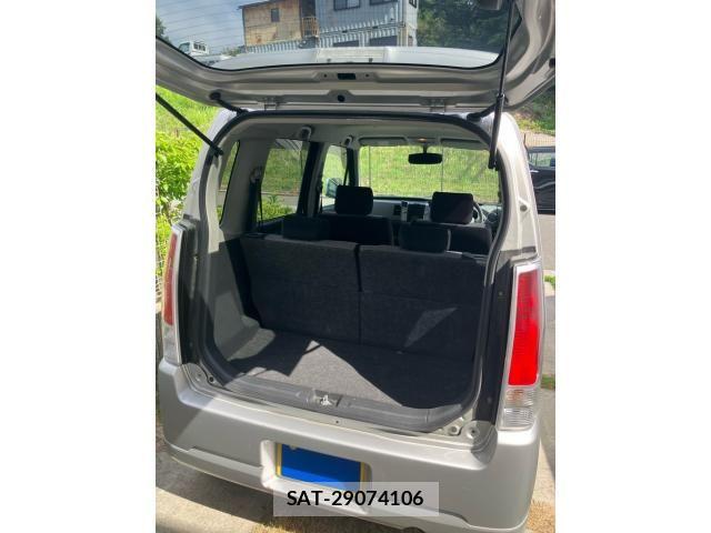 Suzuki WAGON R 2007-11 7227218-12