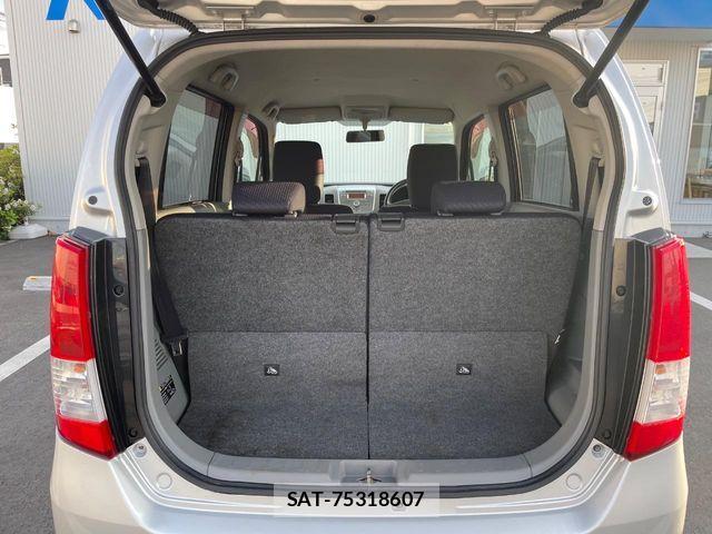 Suzuki WAGON R 2012-06 7227234-7
