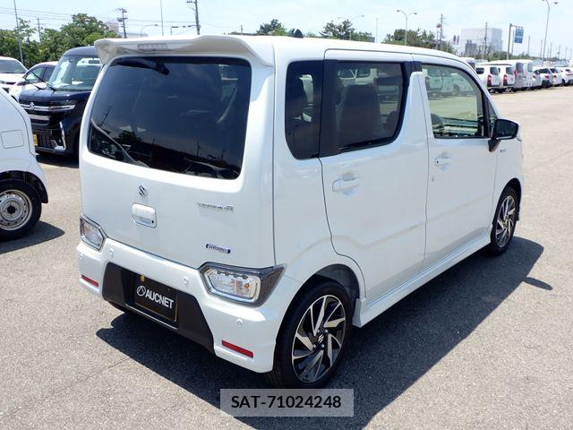 Suzuki WAGON R 2026-05 7252870-9