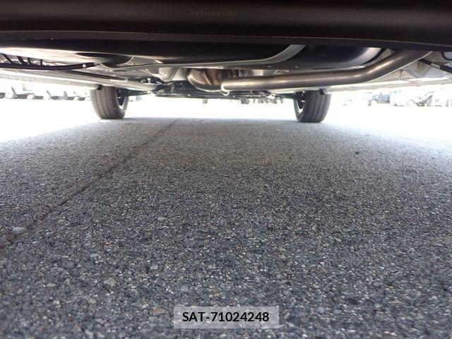 Suzuki WAGON R 2026-05 7252870-12
