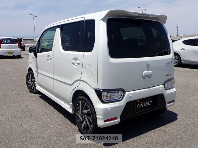 Suzuki WAGON R 2026-05 7252870-2