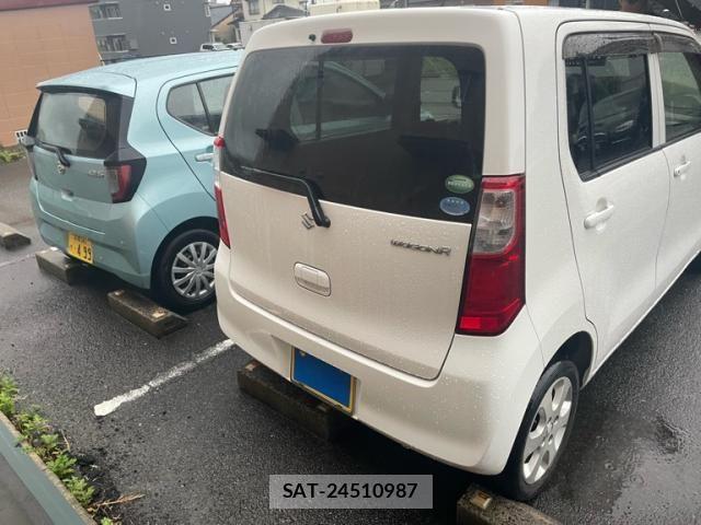 Suzuki WAGON R 2016-05 7252881-9