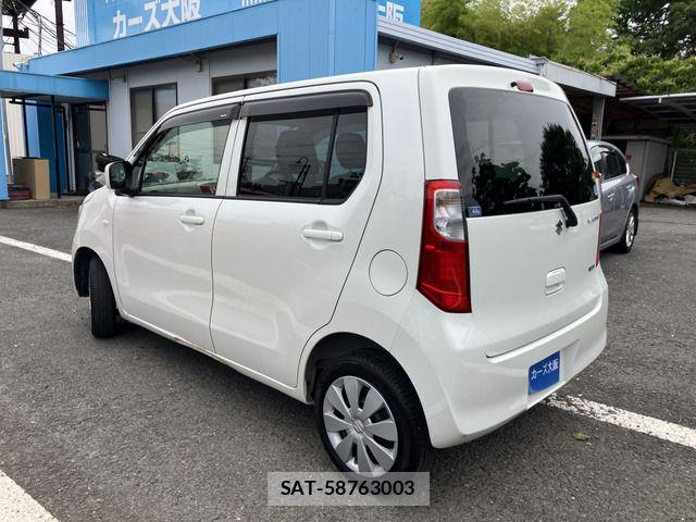 Suzuki WAGON R 2014-10 7273286-2