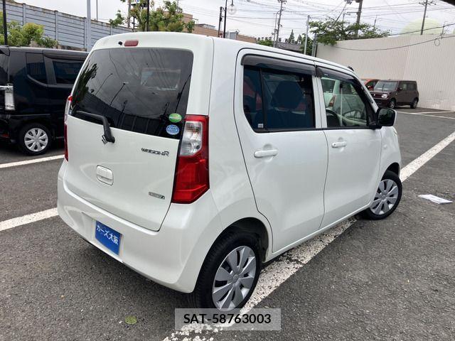 Suzuki WAGON R 2014-10 7273286-3