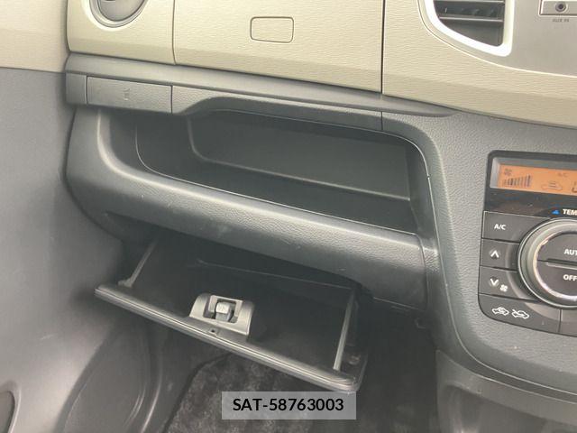 Suzuki WAGON R 2014-10 7273286-8