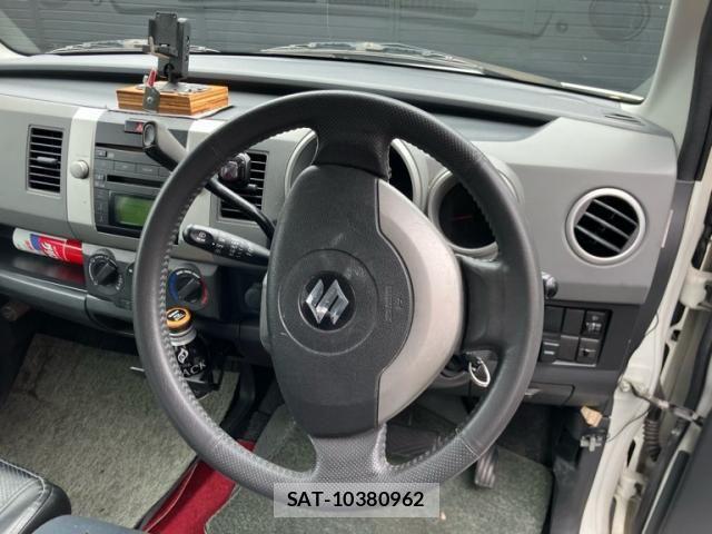 Suzuki WAGON R 2007-06 7273288-16