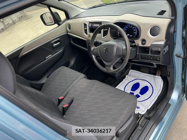 Suzuki WAGON R 2013-06 7331277-3