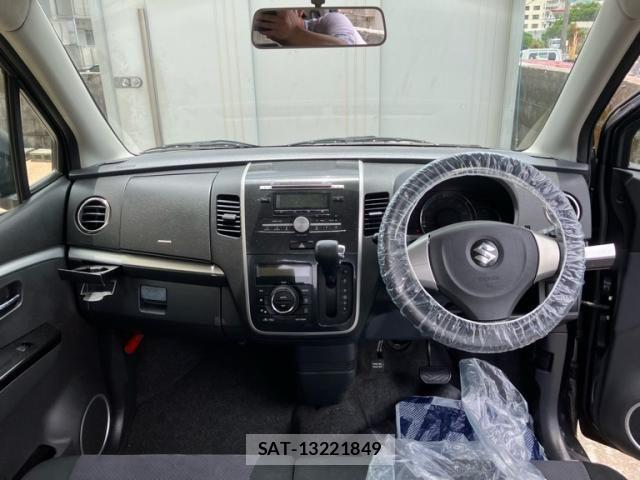 Suzuki WAGON R 2012-03 7331284-24