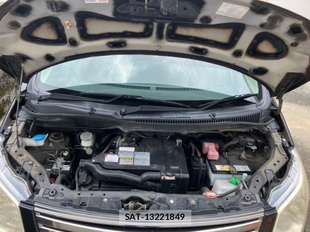 Suzuki WAGON R 2012-03 7331284-25