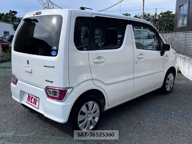 Suzuki WAGON R 2019-03 7331250-8