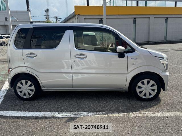 Suzuki WAGON R 2021-05 7331247-3
