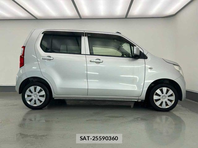 Suzuki WAGON R 2016-03 7331275-26