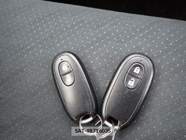 Suzuki WAGON R 2011-07 7360509-23