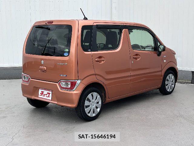 Suzuki WAGON R 2017-05 7360526-2