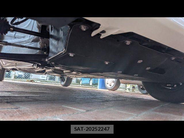 Suzuki WAGON R 2025-12 7360516-17