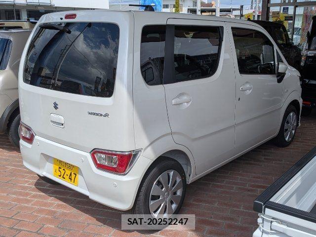 Suzuki WAGON R 2025-12 7360516-4