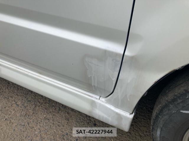 Suzuki WAGON R 2007-02 7360533-15