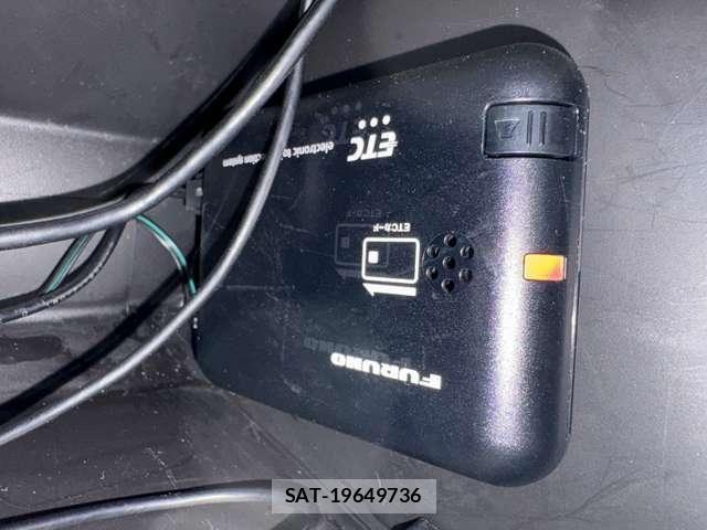 Suzuki WAGON R 2021-06 7360517-23