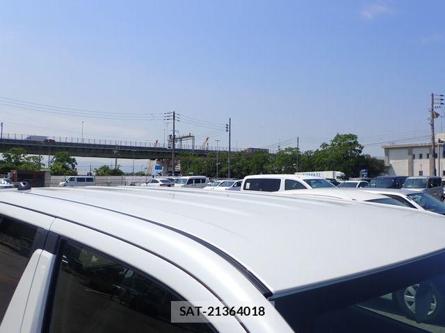 Suzuki WAGON R 2026-06 7394881-10