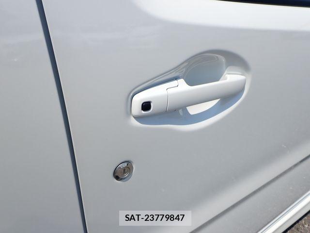 Suzuki WAGON R 2026-06 7394880-11