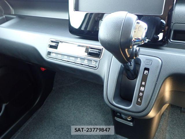 Suzuki WAGON R 2026-06 7394880-17