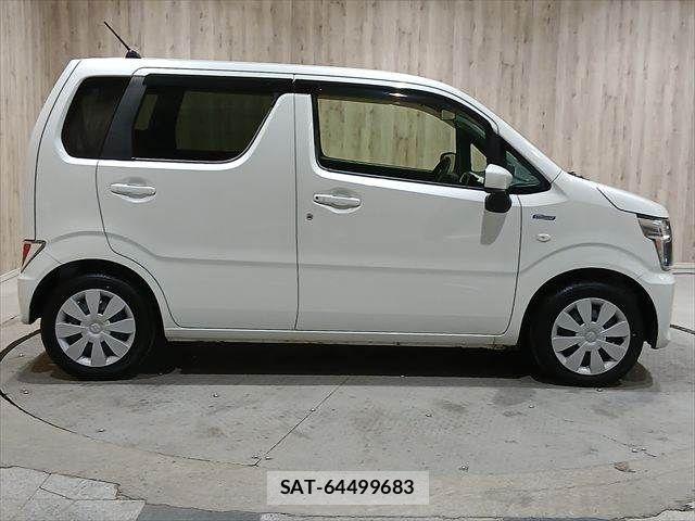 Suzuki WAGON R 2017-07 7394894-15