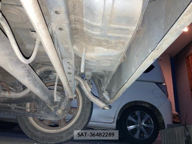 Suzuki WAGON R 2009-06 7394911-21