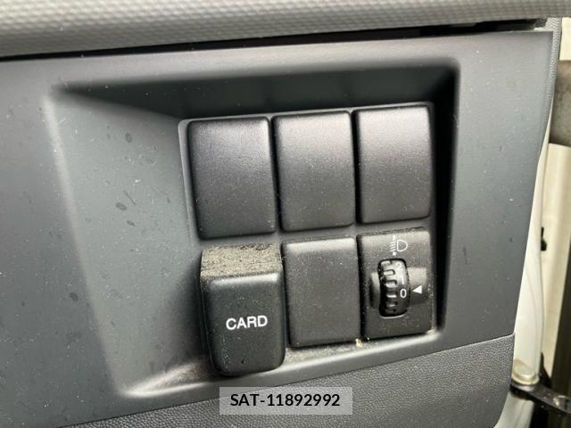 Suzuki WAGON R 2005-10 7394908-21