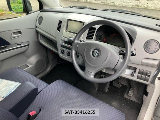 Suzuki WAGON R 2012-03 7458907-8