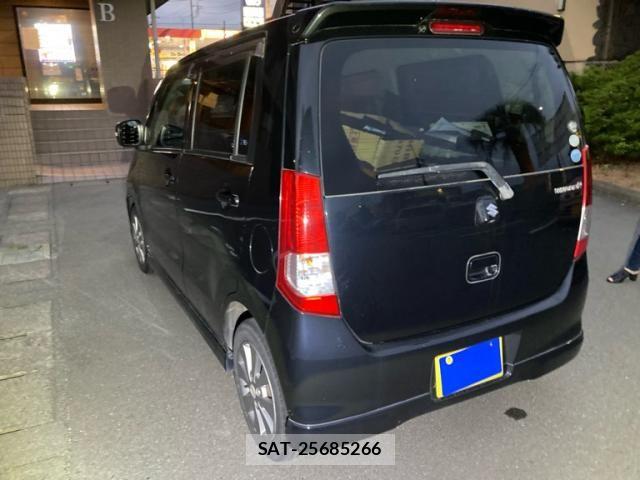Suzuki WAGON R 2011-06 7458905-8