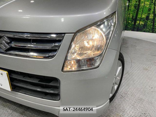 Suzuki WAGON R 2010-04 7458900-11