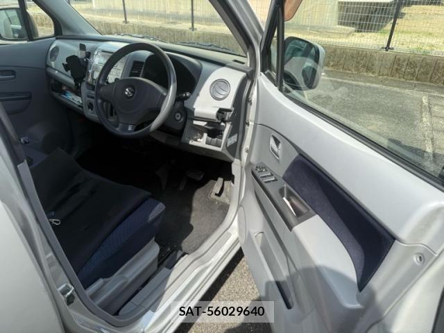 Suzuki WAGON R 2010-10 7458910-11